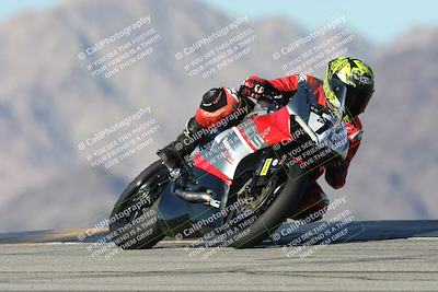 media/Dec-04-2025-Racers Edge (Thu) [[5ebc9f124d]]/2-A Group/7-Session 5 (Turn 9)/